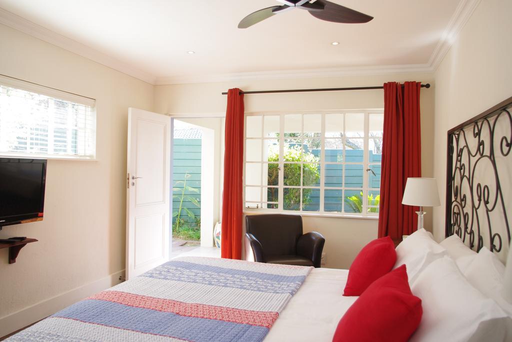 Pepper Tree Guest House Rivonia ساندتون المظهر الخارجي الصورة