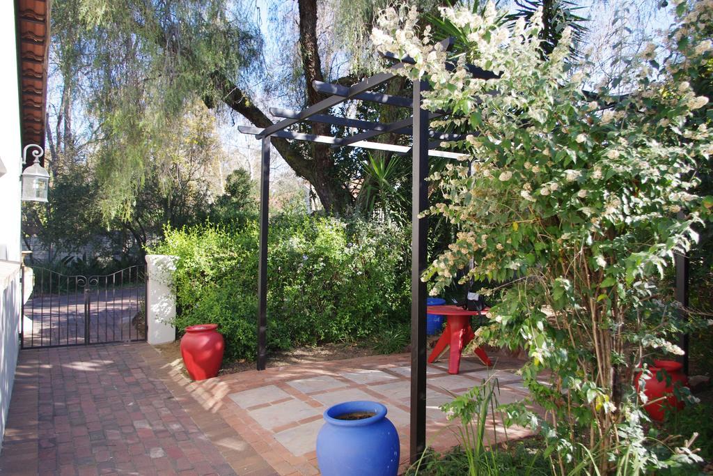 Pepper Tree Guest House Rivonia ساندتون المظهر الخارجي الصورة